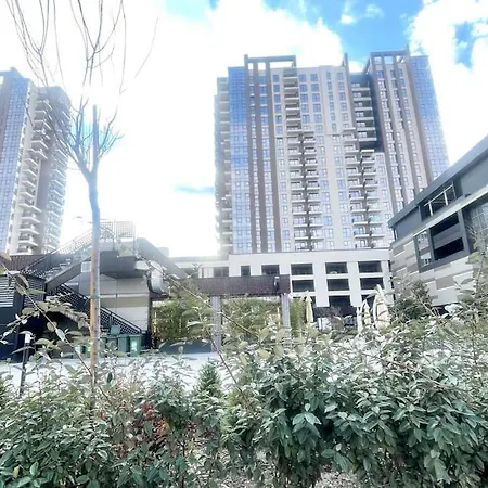 Diamond Elegant Apartment-centre View Apartmán *