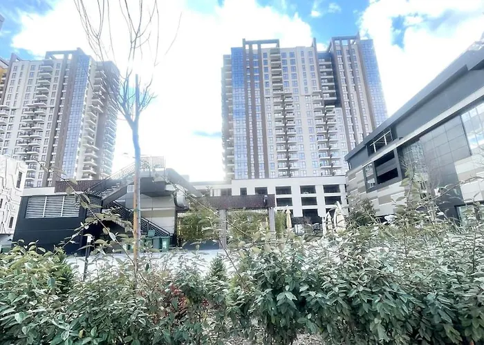 Diamond Elegant Apartment-centre View Apartman *